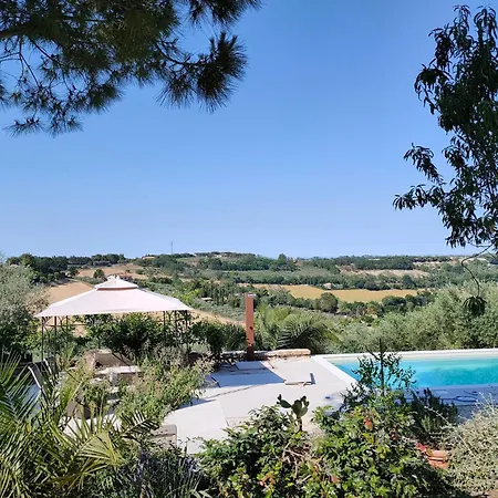 Vila Poggio Bettino By Mmega Civitanova Marche